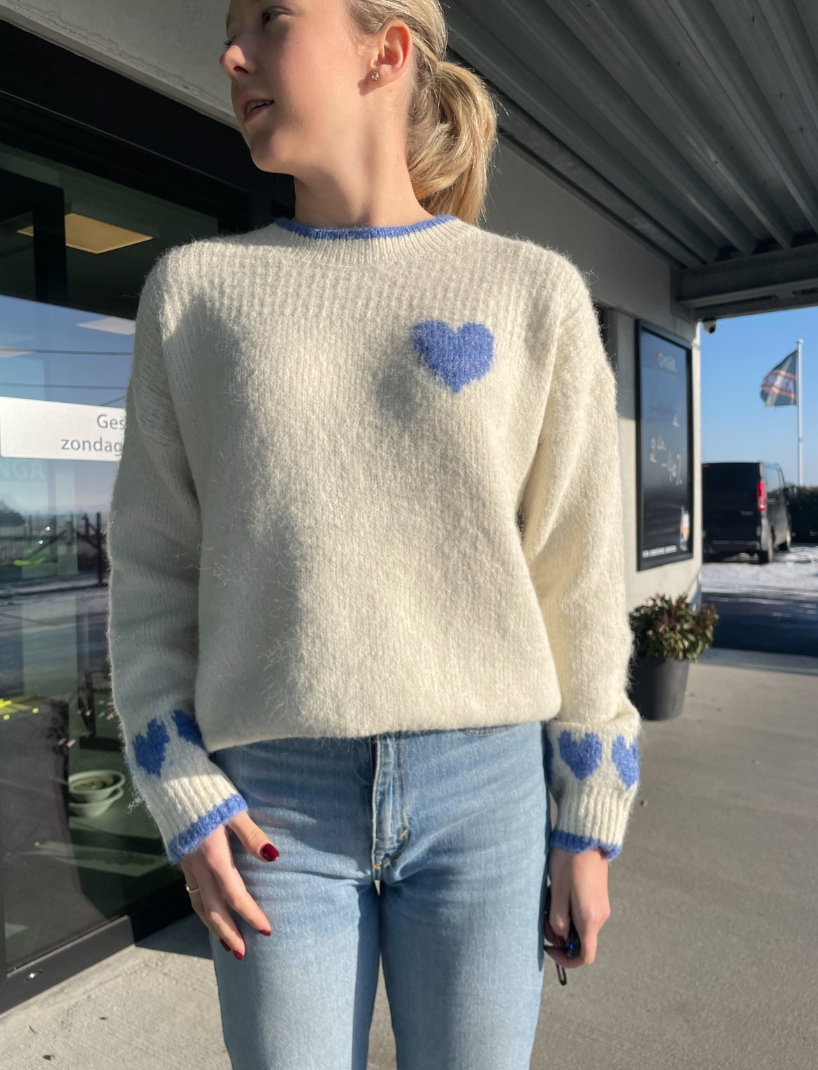 Sweater beige met hart